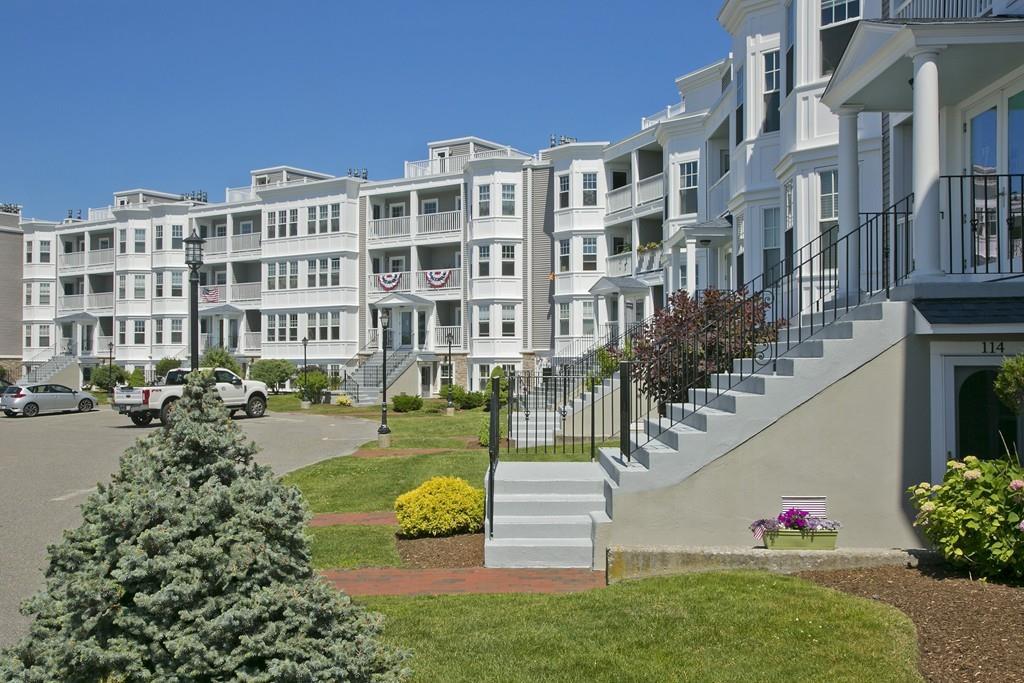 15 Park Ave - Bldg 2 - Photo 1