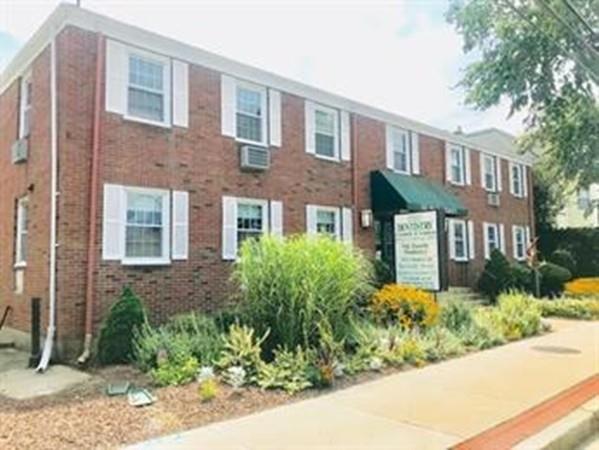 520 Main St - Photo 1