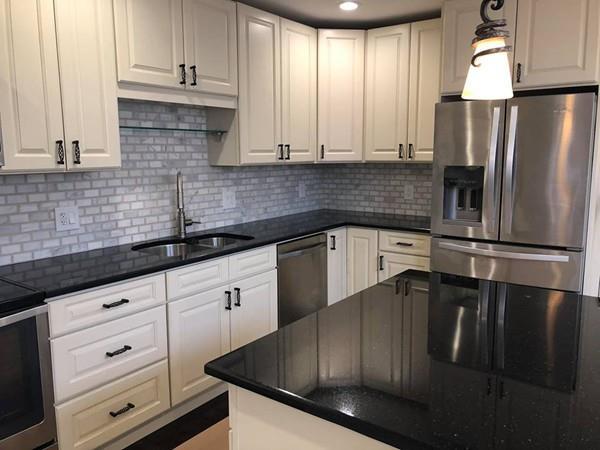 36 Clarence St - Photo 1