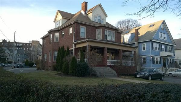 1857 Commonwealth Ave - Photo 1