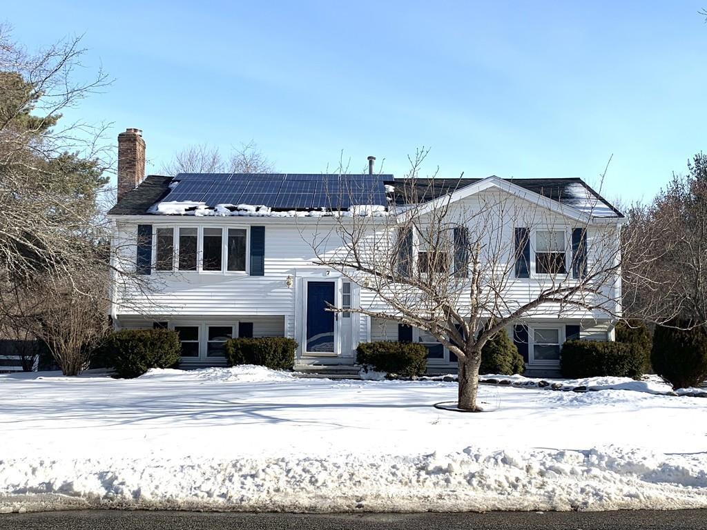 7 Lincolnshire Dr - Photo 1