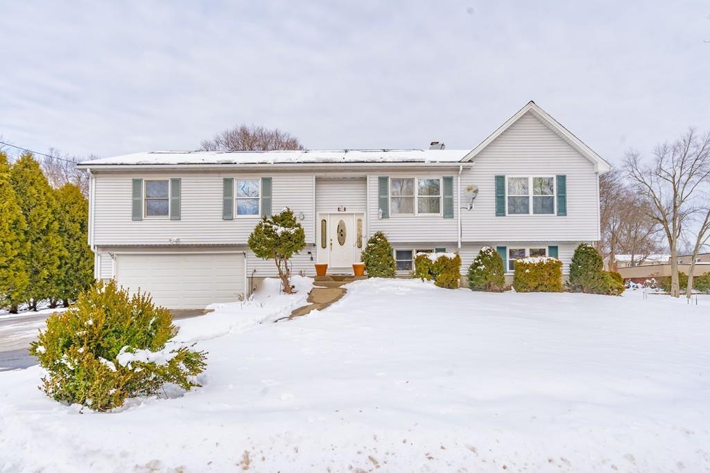 21 Voyer Ave - Photo 1