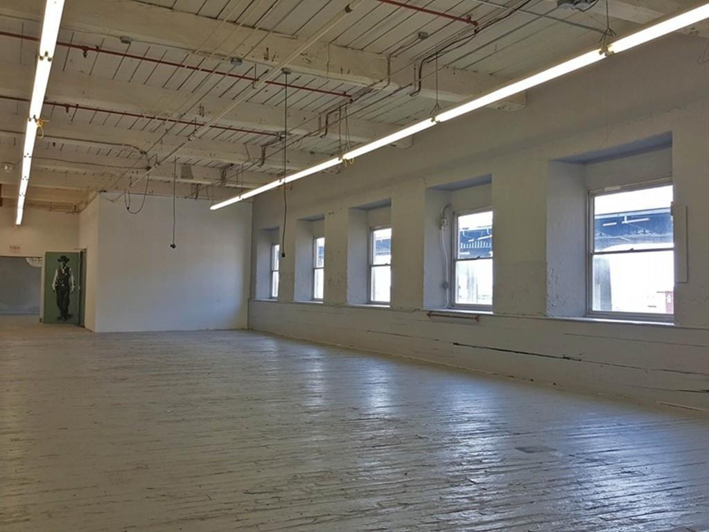 192 Anawan St. - Photo 1