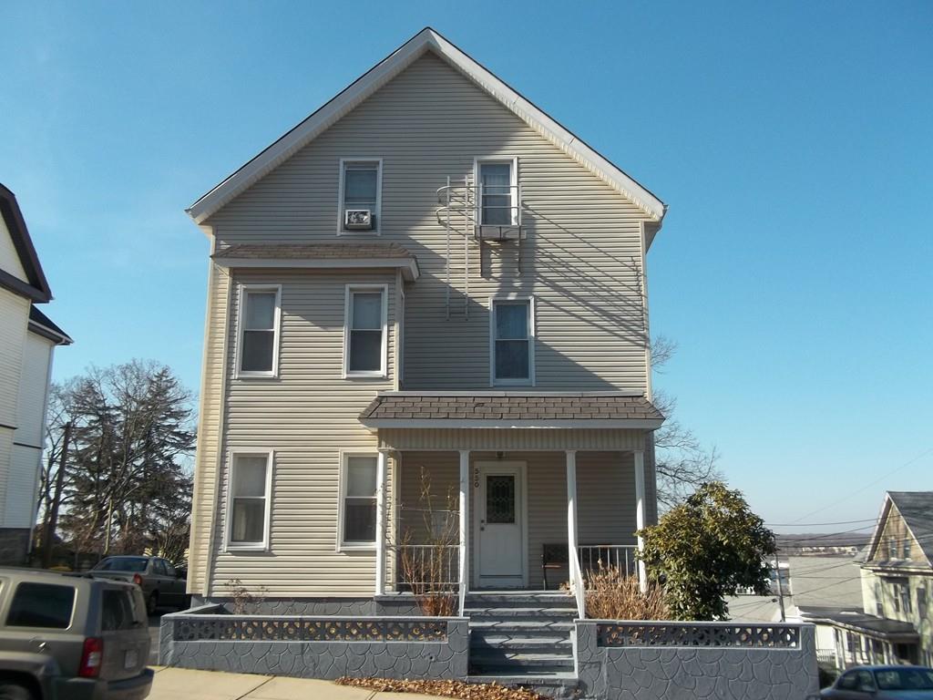 550 June St - Photo 1