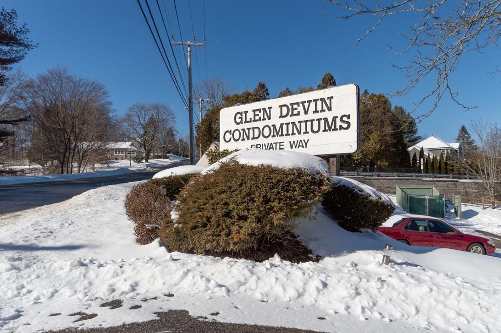49 Glen Devin St - Photo 1