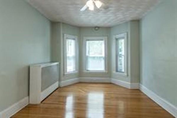 63 Bow St - Photo 1