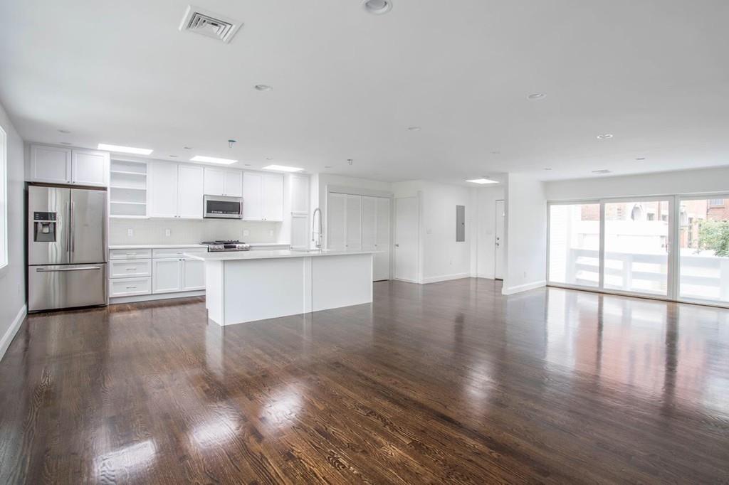 5 Harvard Place - Photo 1