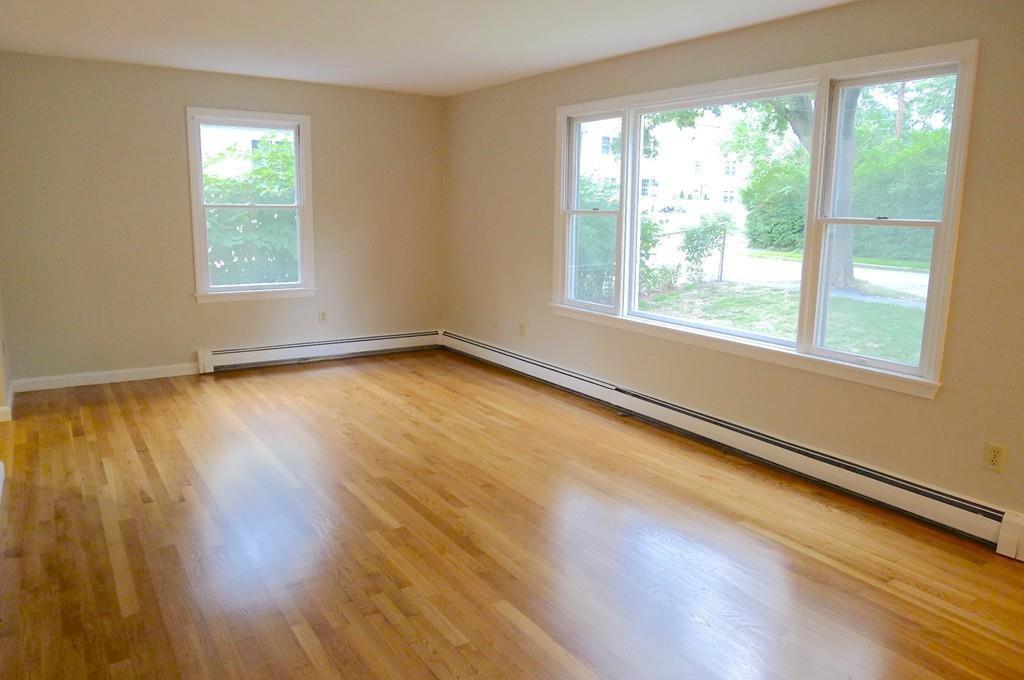 20 Pennsylvania Ave - Photo 1