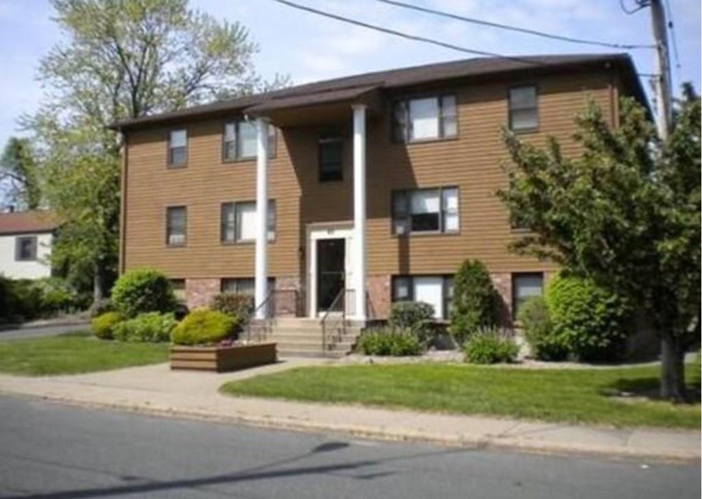 60 Chapin St - Photo 1