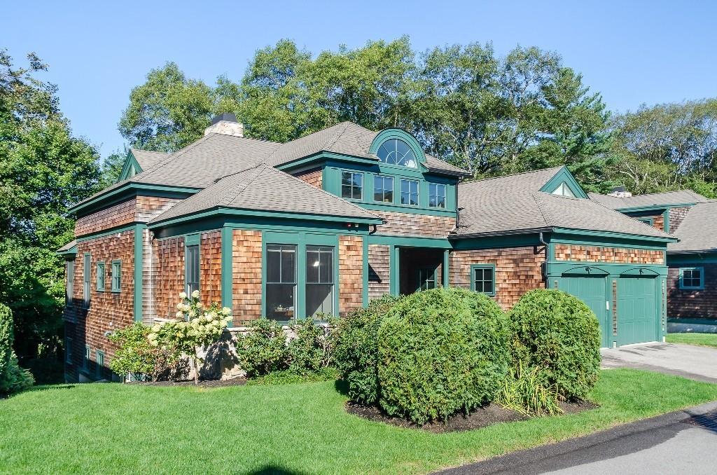 6 Hawthorne Lane - Photo 1