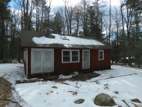 272 Meadow Dr - Photo 1