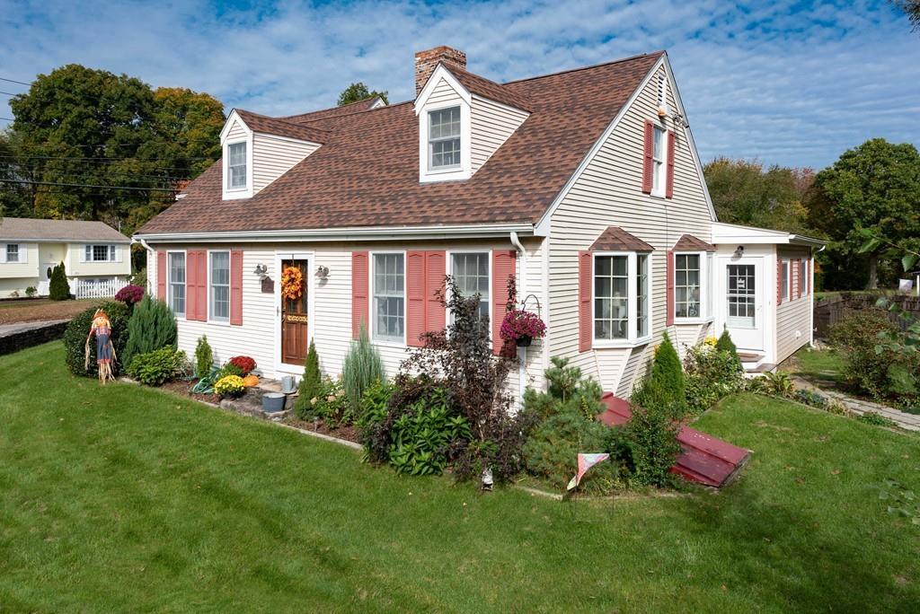 10 Brook St - Photo 1