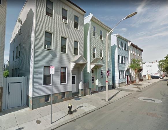 229 Maverick Street - Photo 1