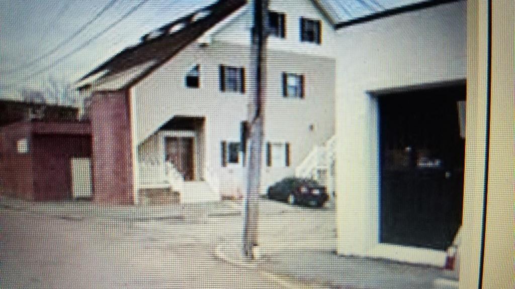 2 Linden - Photo 1
