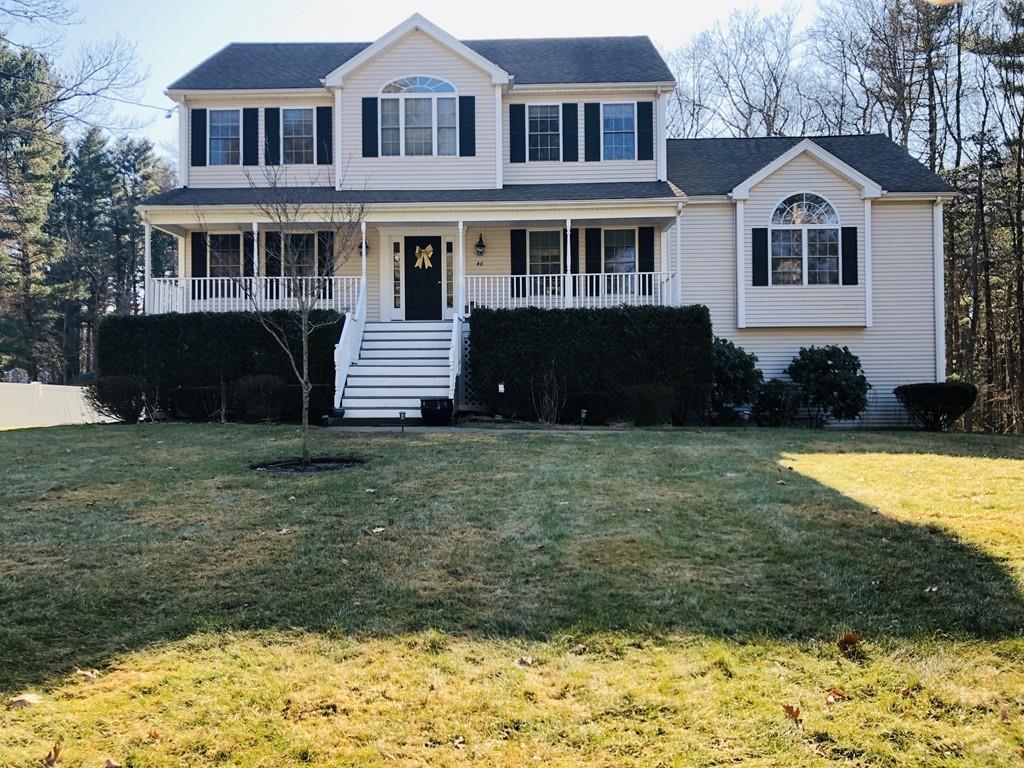 46 Susan Ln - Photo 1