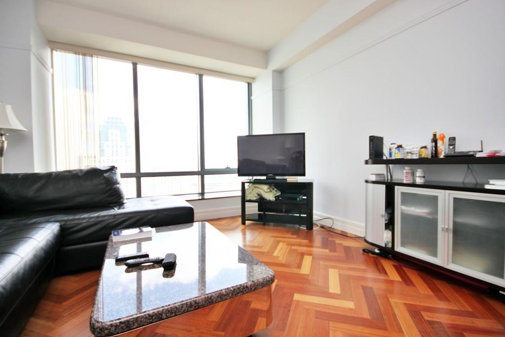 2 Avery St - Photo 1