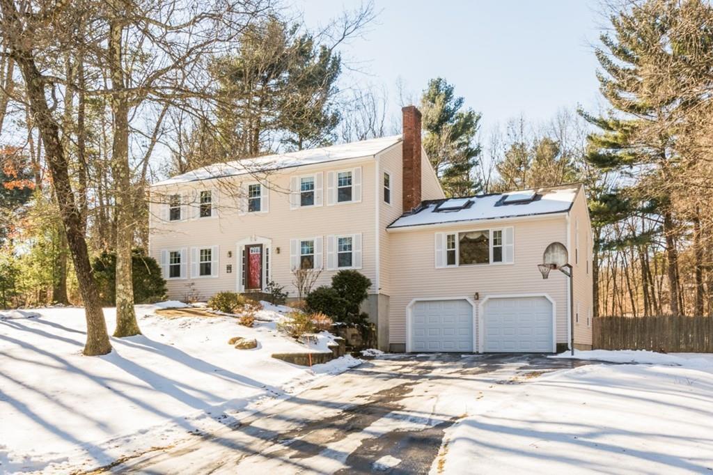 5 Woodside Circle - Photo 1