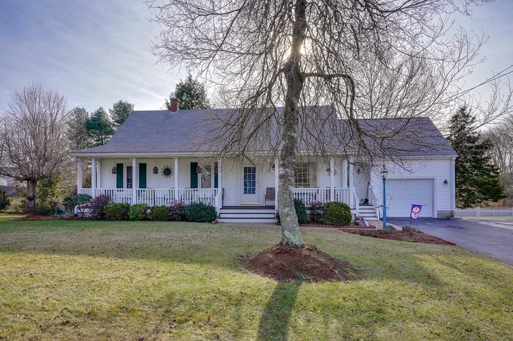 9 Longfellow Rd - Photo 1