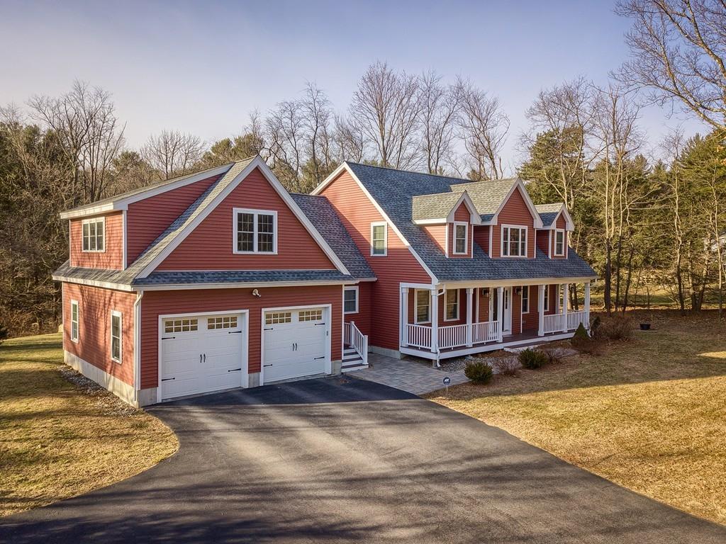 32 Harvard Rd - Photo 1