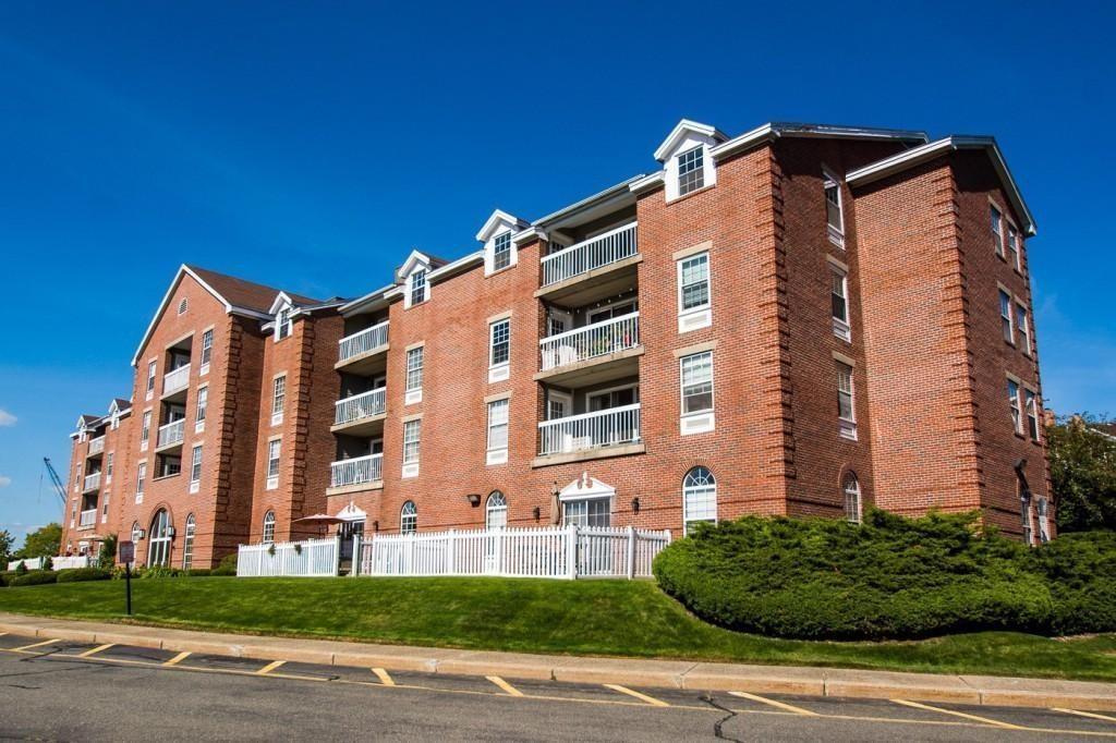 160 Commandants Way - Photo 1