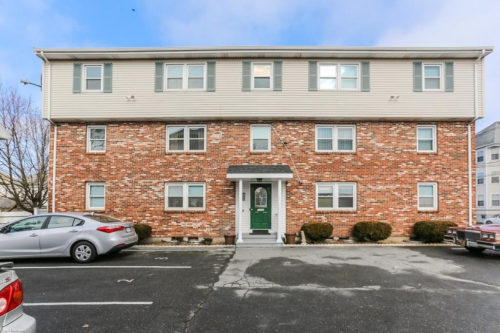 1038 Cove Rd - Photo 1