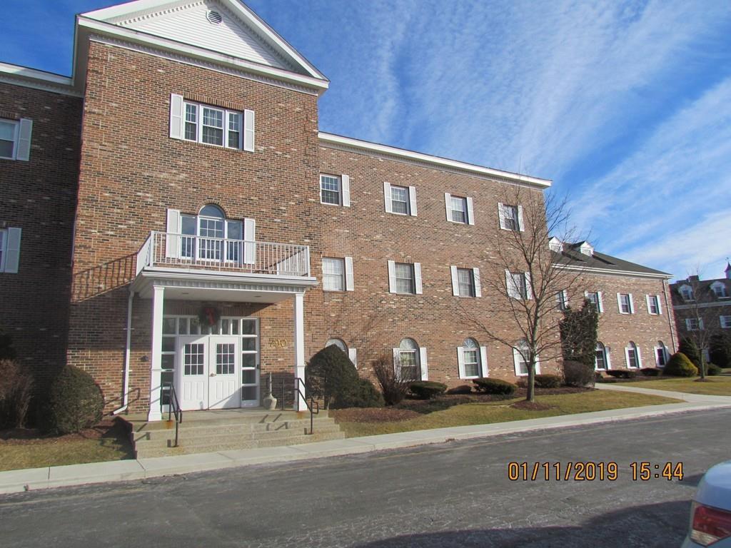 790 Turnpike St - Photo 1