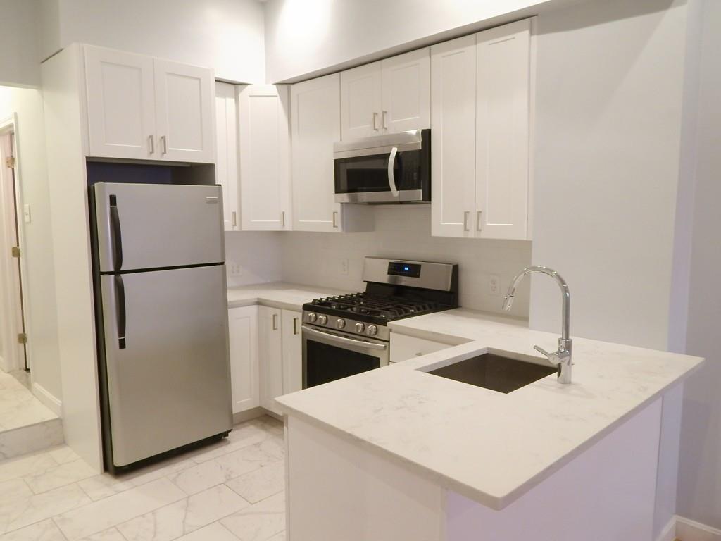 345 Meridian St - Photo 1
