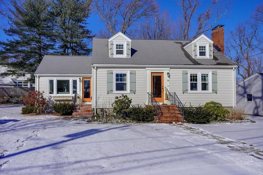 19 Lovell Road - Photo 1