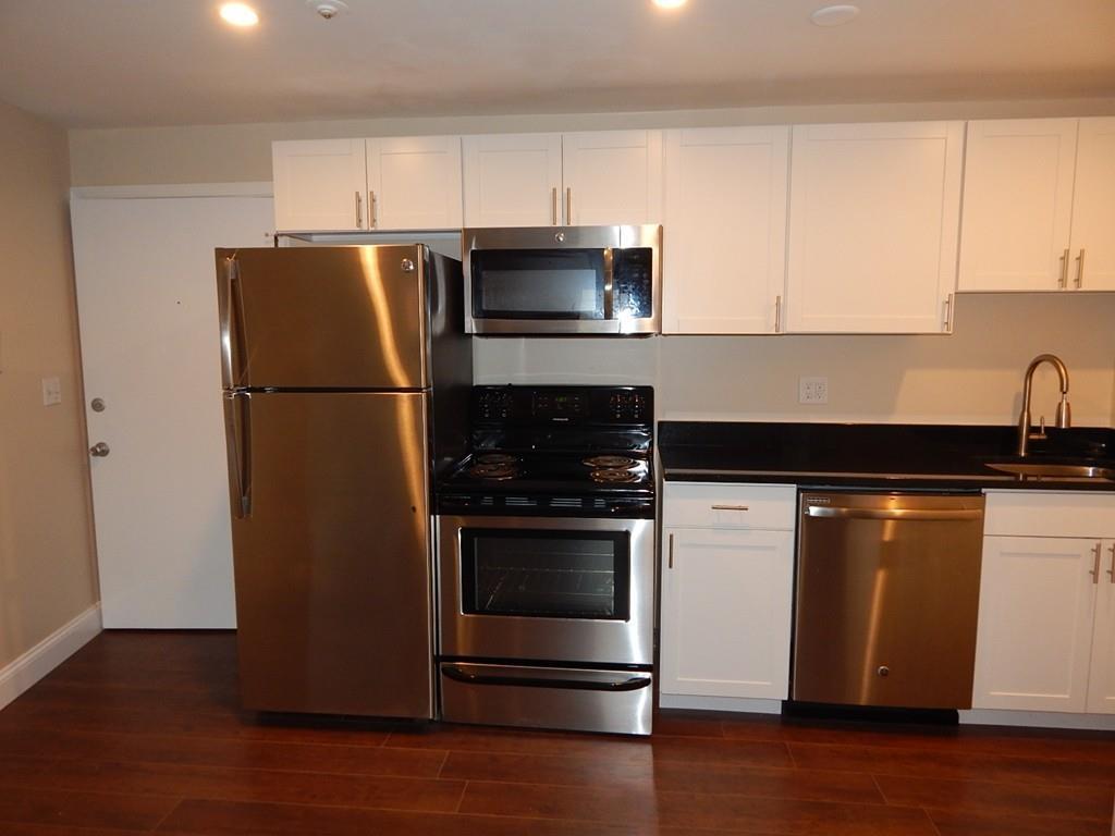 1 Old Colony Rd - Photo 1