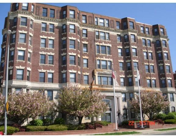 285 Lynn Shore Dr. - Photo 1