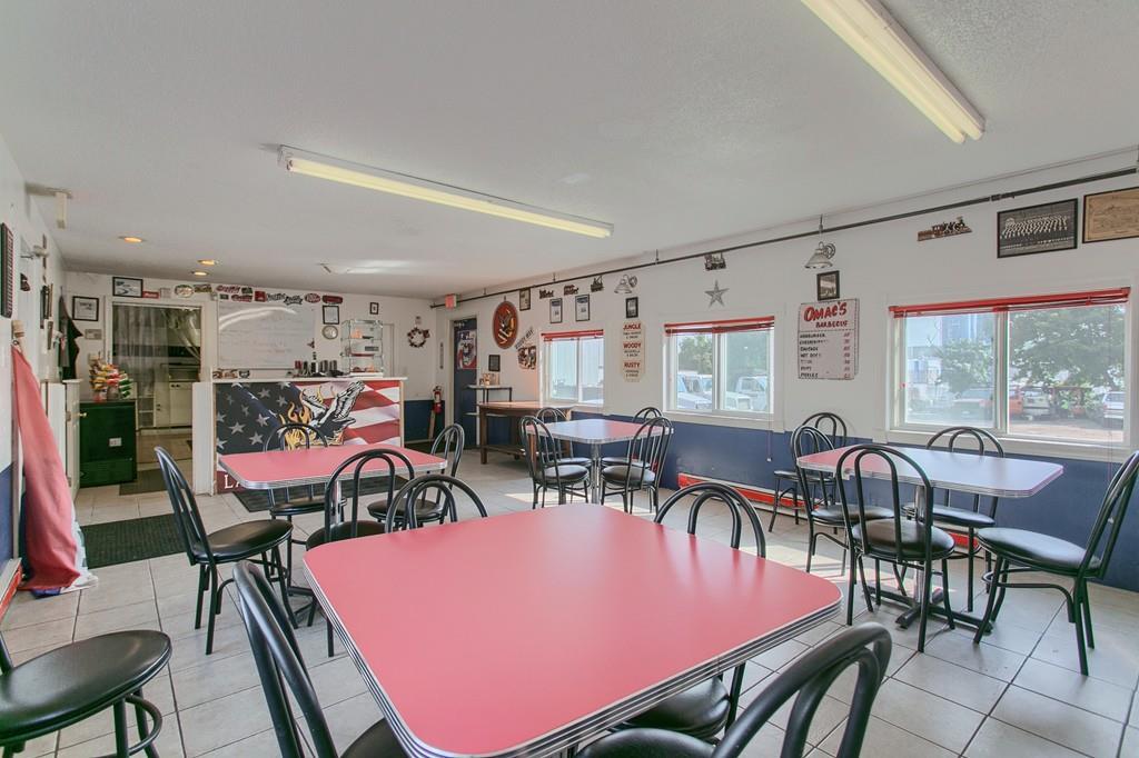 301B Lancaster St - Photo 1