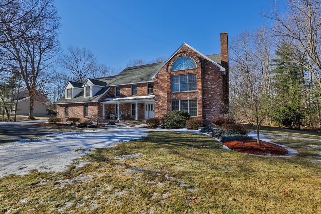 12 Colleen Drive - Photo 1