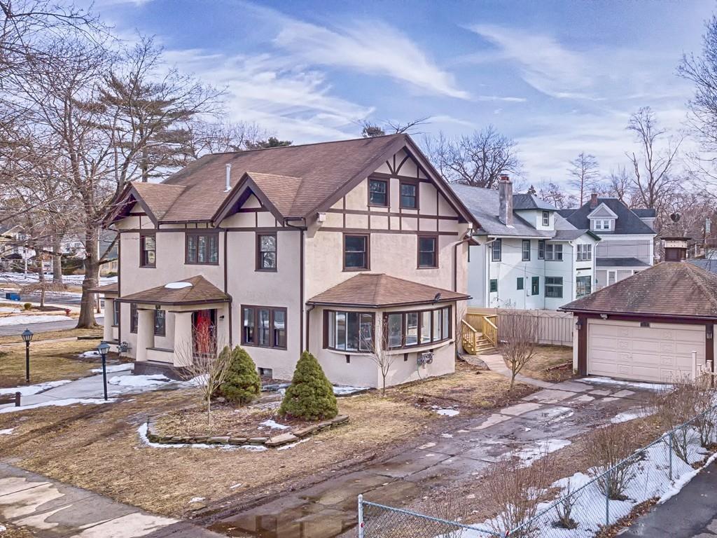 55 Fernleaf Avenue - Photo 1