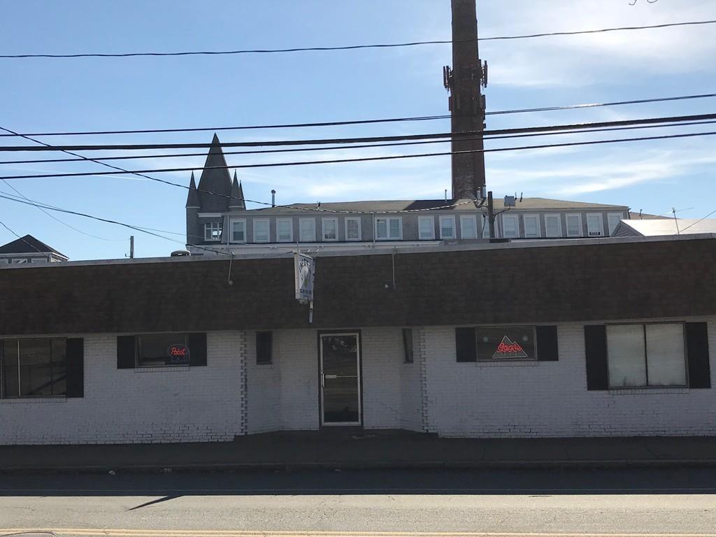 117-123 South Ave - Photo 1