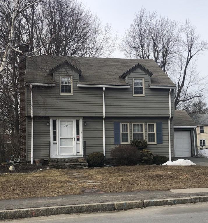 364 Lincoln St - Photo 1