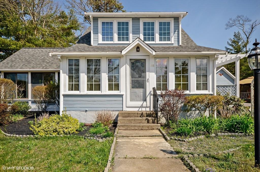 118 Parkwood Dr - Photo 1