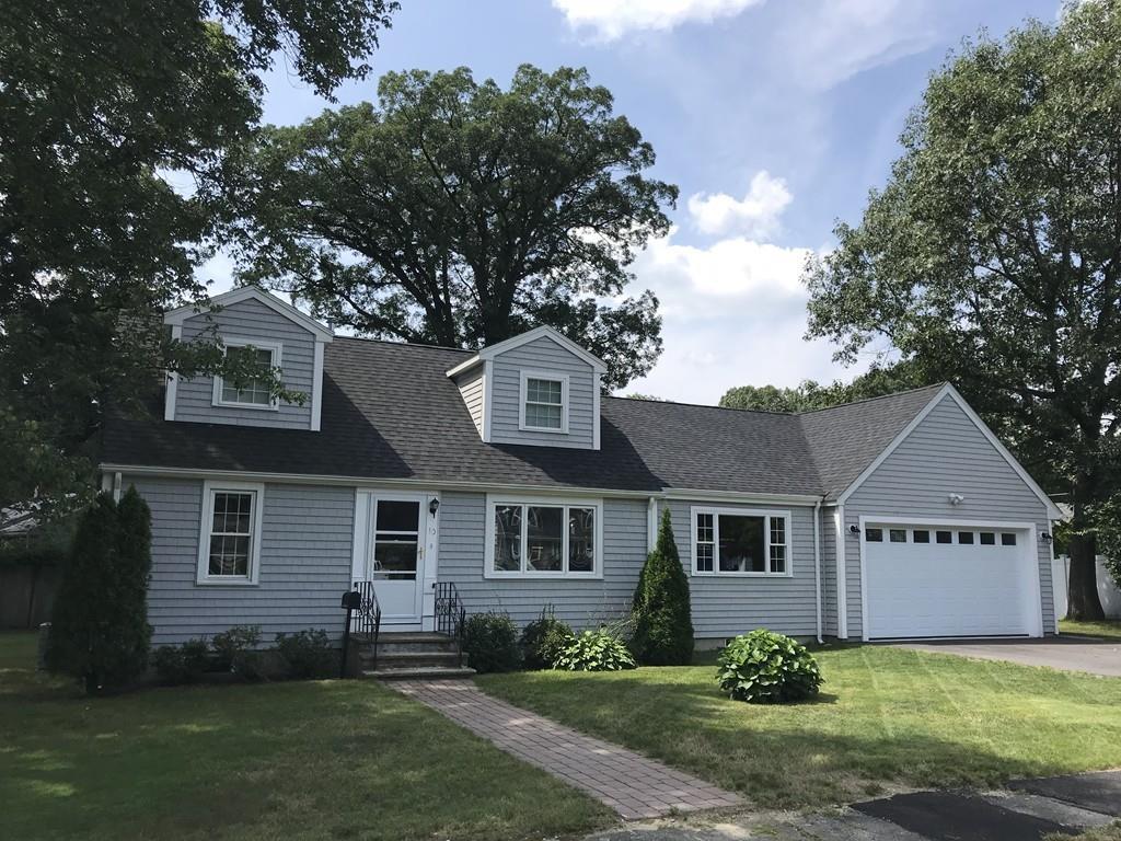 10 Manor Ave - Photo 1