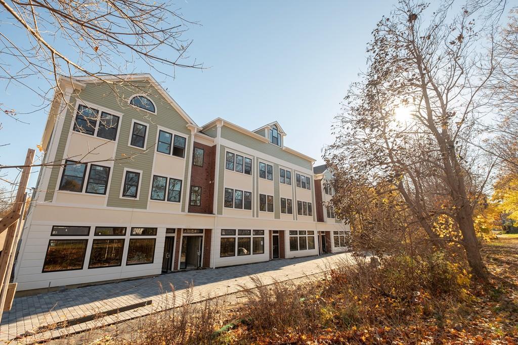 59 Pleasant Street - Photo 1