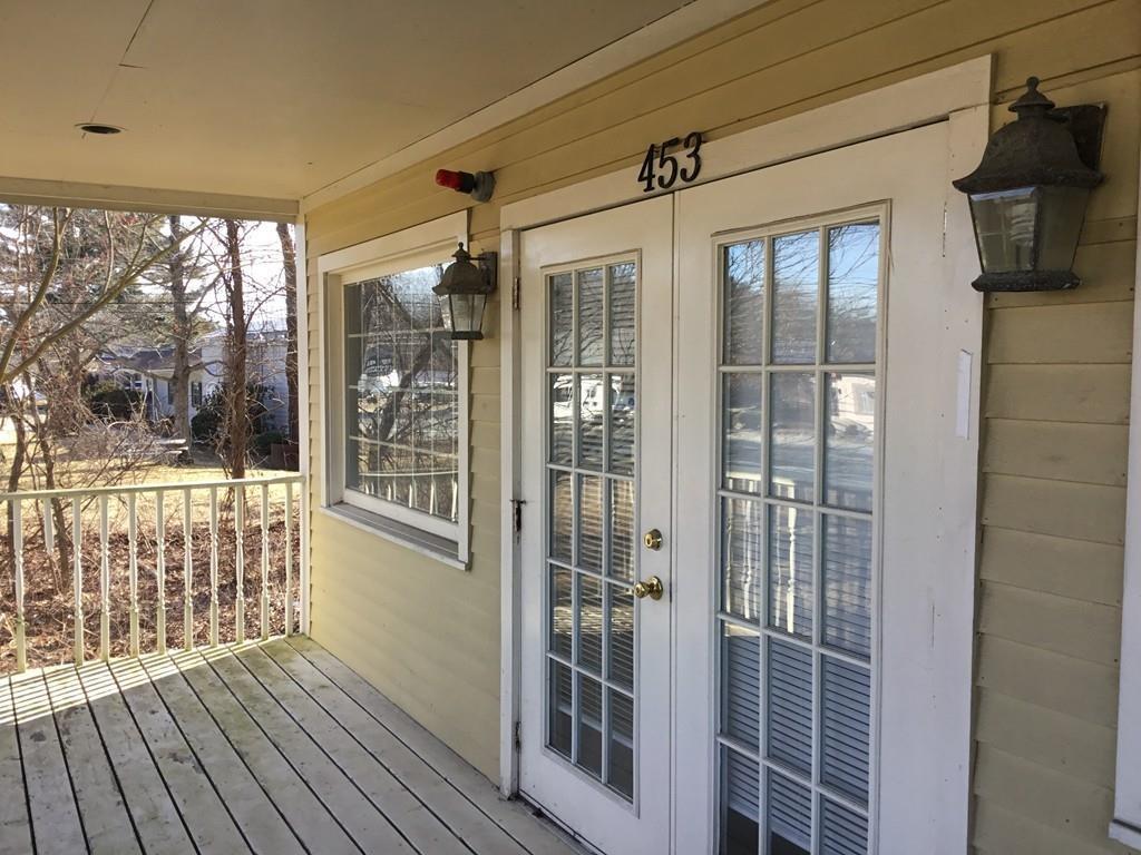 453 Main - Photo 1