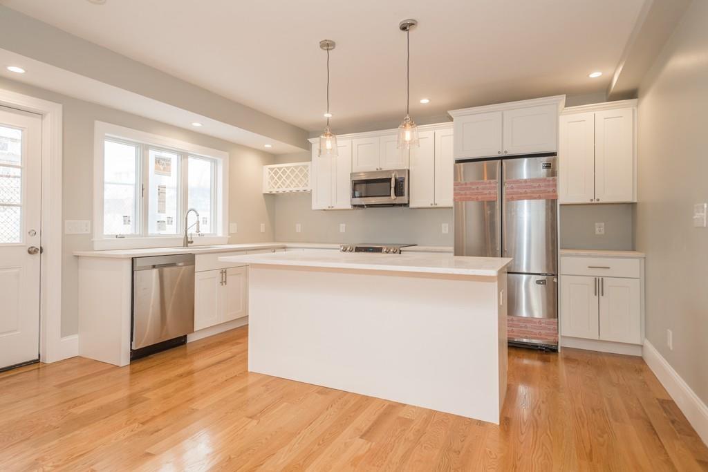 16 Polk St - Photo 1
