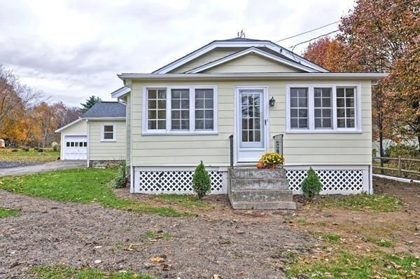 272 Village Street - Photo 1