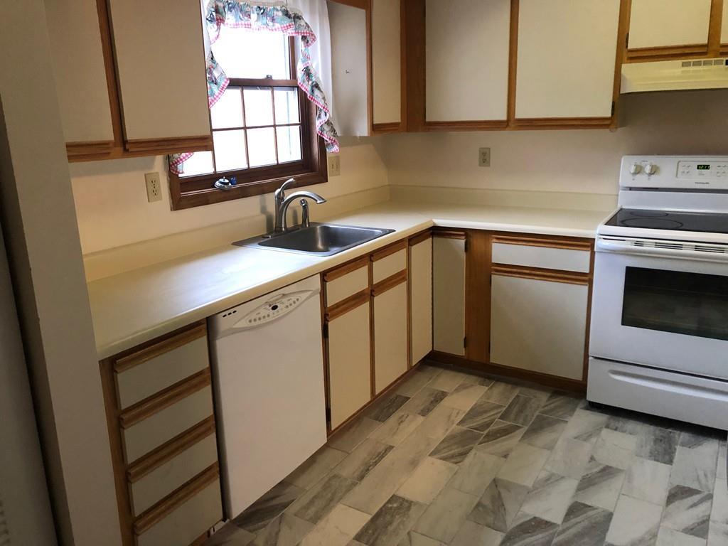 369 Aiken Ave - Photo 1