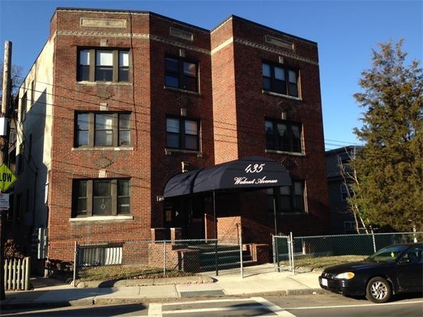 435 Walnut Ave. - Photo 1