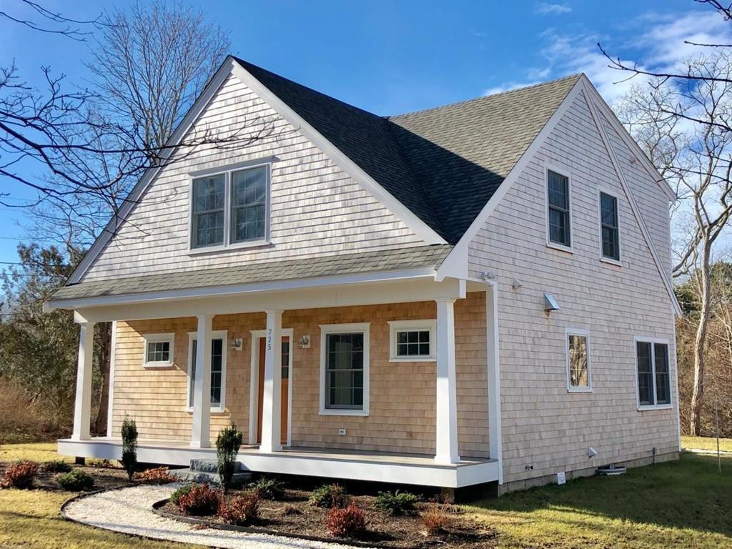725 Massasoit Rd - Photo 1