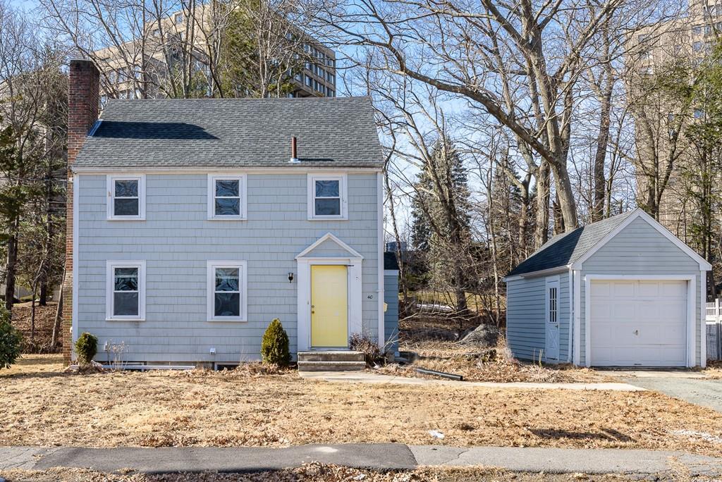 40 Moody St - Photo 1