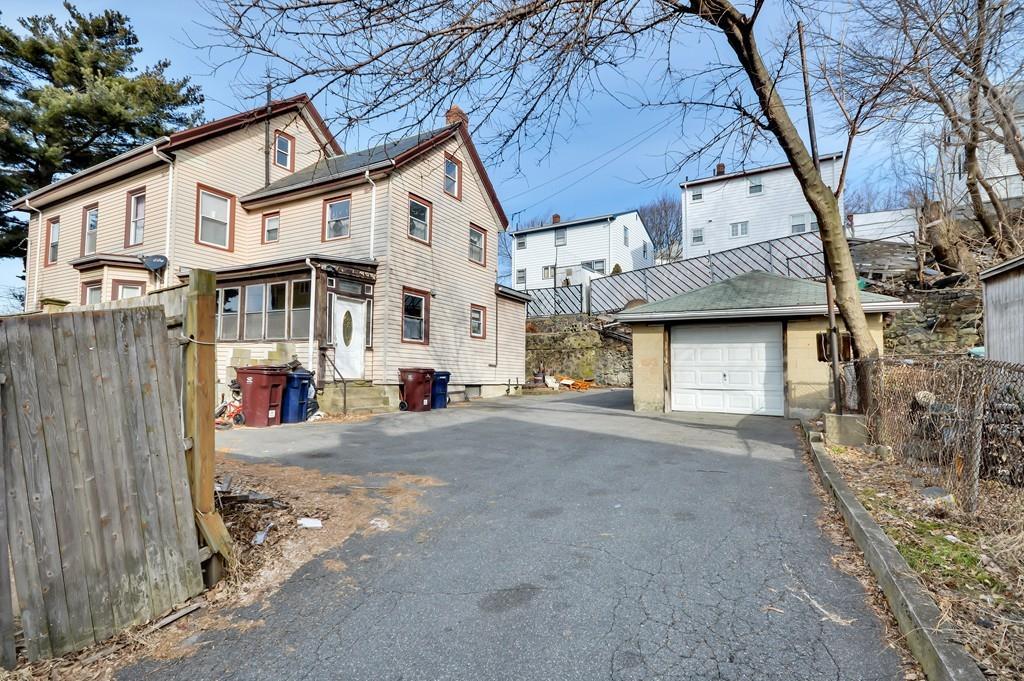 39 Woodlawn Rd - Photo 1