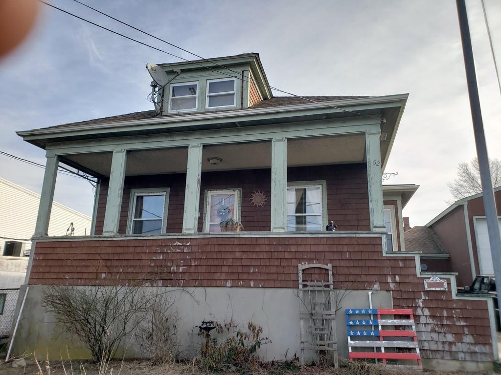 62 Queen St - Photo 1