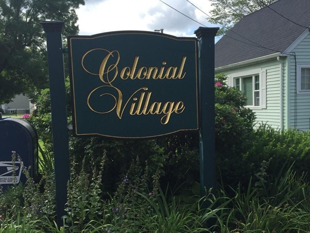 4 Colonial Village Dr - Photo 1