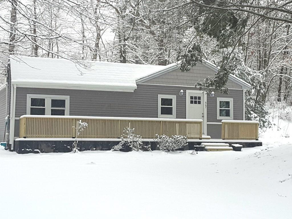 667 South St - Photo 1