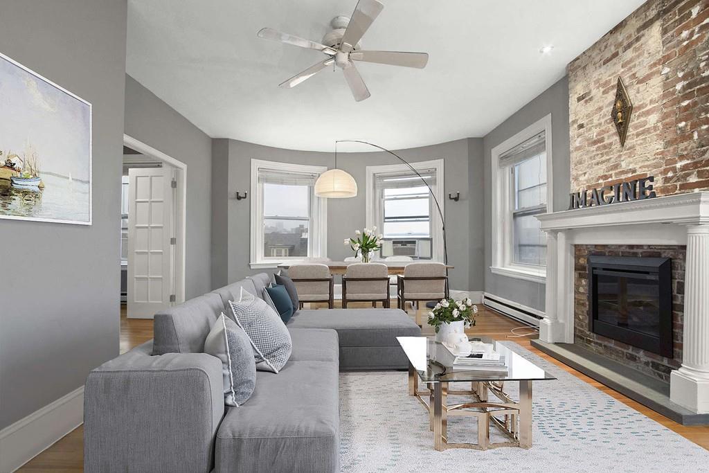 583 Massachusetts Ave - Photo 1